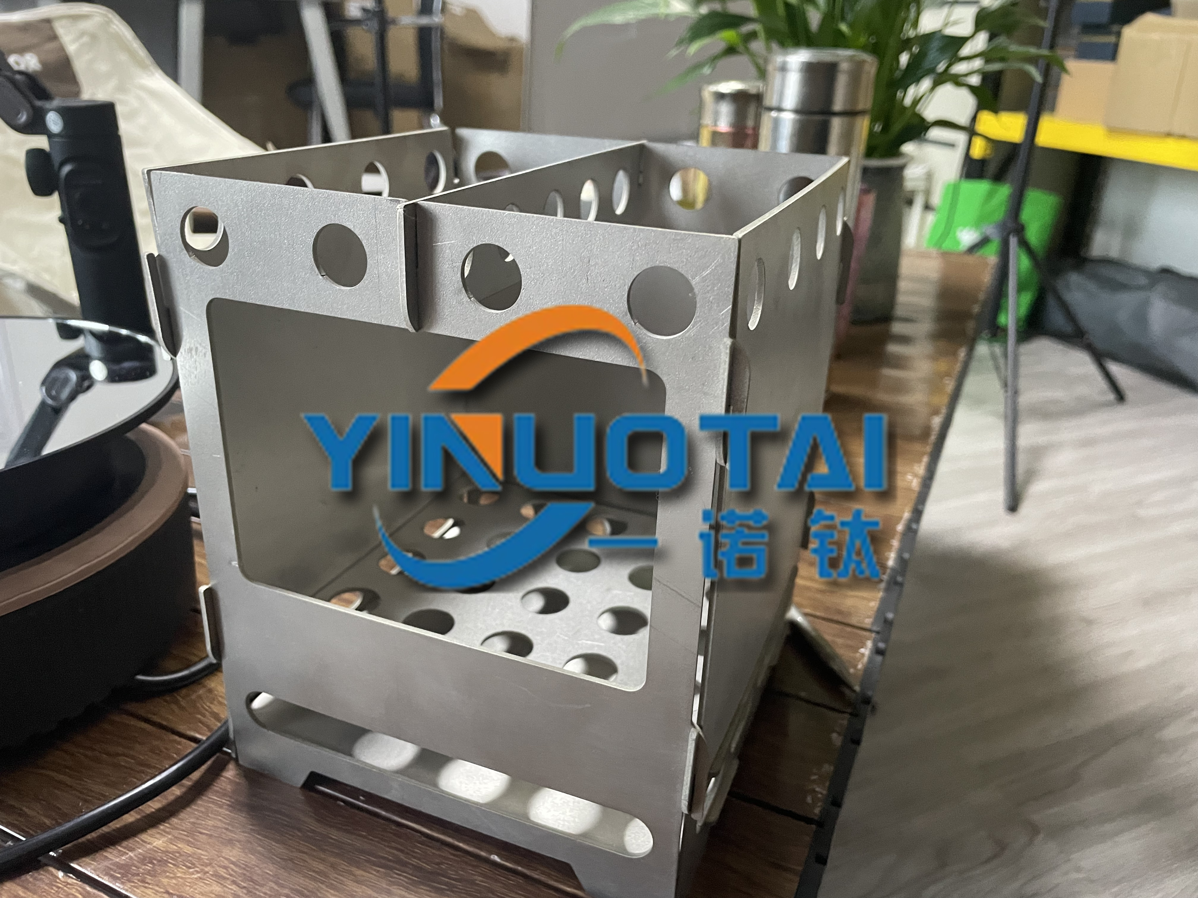 钛合金德式卡片柴火炉